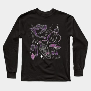 The essential for a young witch Long Sleeve T-Shirt